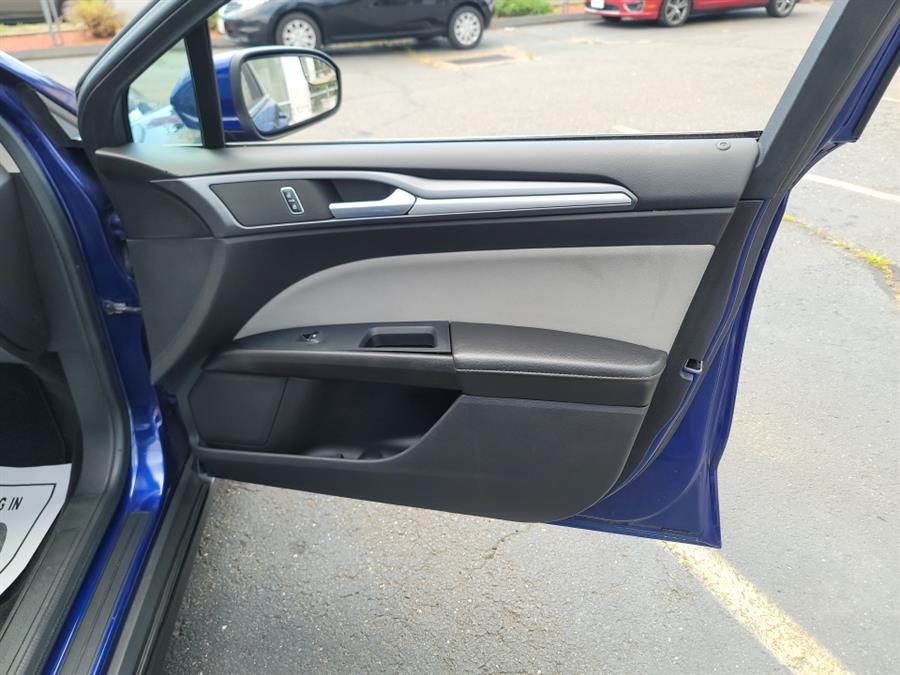 Used Ford Fusion 4dr Sdn S FWD 2016 | Auto Fair Inc.. West Haven, Connecticut Used Ford Fusion 4dr Sdn S FWD 2016 | Auto Fair Inc.. West Haven, Connecticut