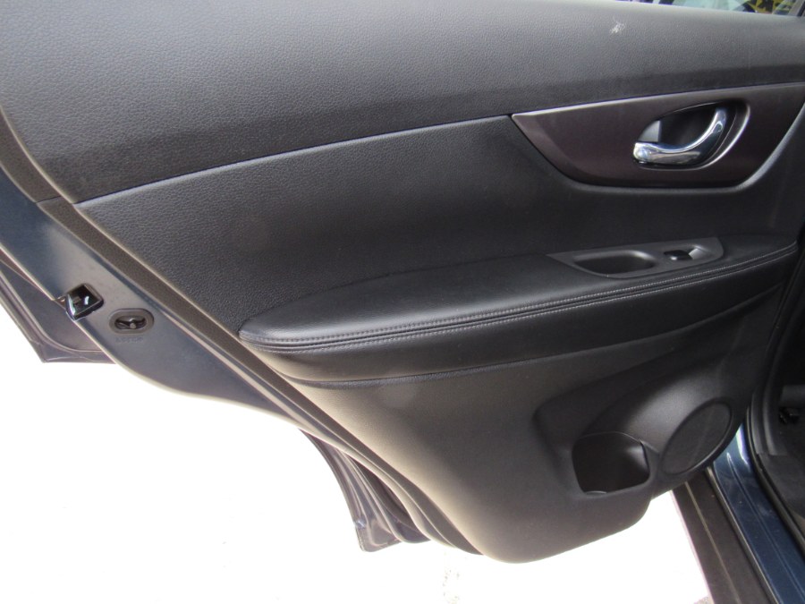 2016 Nissan Rogue SV, available for sale in Worcester, Massachusetts | Hilario's Auto Sales Inc.. Worcester, Massachusetts 2016 Nissan Rogue SV, available for sale in Worcester, Massachusetts | Hilario's Auto Sales Inc.. Worcester, Massachusetts