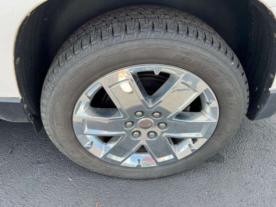 Used GMC Acadia Limited AWD 4dr Limited 2017 | Century Auto And Truck. East Windsor, Connecticut Used GMC Acadia Limited AWD 4dr Limited 2017 | Century Auto And Truck. East Windsor, Connecticut