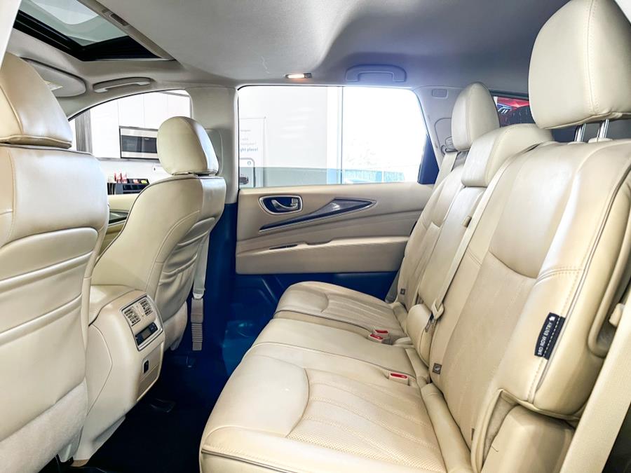 Used INFINITI QX60 LUXE AWD 2019 | Luxury Motor Club. Franklin Square, New York Used INFINITI QX60 LUXE AWD 2019 | Luxury Motor Club. Franklin Square, New York