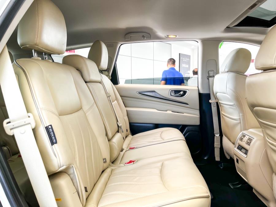 Used INFINITI QX60 LUXE AWD 2019 | Luxury Motor Club. Franklin Square, New York Used INFINITI QX60 LUXE AWD 2019 | Luxury Motor Club. Franklin Square, New York