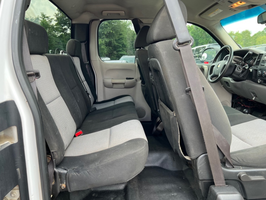 Used Chevrolet Silverado 2500HD 4WD Ext Cab 157.5" Work Truck 2009 | Marsh Auto Sales LLC. Ortonville, Michigan Used Chevrolet Silverado 2500HD 4WD Ext Cab 157.5" Work Truck 2009 | Marsh Auto Sales LLC. Ortonville, Michigan