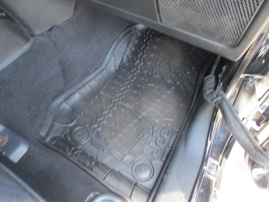Used Jeep Wrangler Unlimited 4WD 4dr Sahara 2014 | South Shore Auto Brokers & Sales. Massapequa, New York Used Jeep Wrangler Unlimited 4WD 4dr Sahara 2014 | South Shore Auto Brokers & Sales. Massapequa, New York