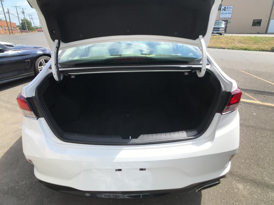 Used Hyundai Sonata SE 2019 | Prestige Auto Cars LLC. New Britain, Connecticut Used Hyundai Sonata SE 2019 | Prestige Auto Cars LLC. New Britain, Connecticut