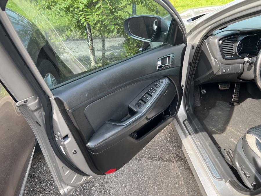 2013 Kia Optima 4dr Sdn SX w/Limited Pkg, available for sale in Kissimmee, Florida | Central florida Auto Trader. Kissimmee, Florida 2013 Kia Optima 4dr Sdn SX w/Limited Pkg, available for sale in Kissimmee, Florida | Central florida Auto Trader. Kissimmee, Florida