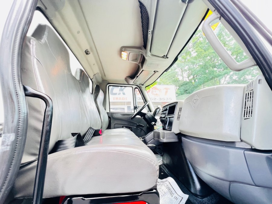 2015 INTERNATIONAL 4300 26 FEET DRY BOX + CUMMINS ENGINE + NO CDL, available for sale in South Amboy, New Jersey | NJ Truck Spot. South Amboy, New Jersey 2015 INTERNATIONAL 4300 26 FEET DRY BOX + CUMMINS ENGINE + NO CDL, available for sale in South Amboy, New Jersey | NJ Truck Spot. South Amboy, New Jersey