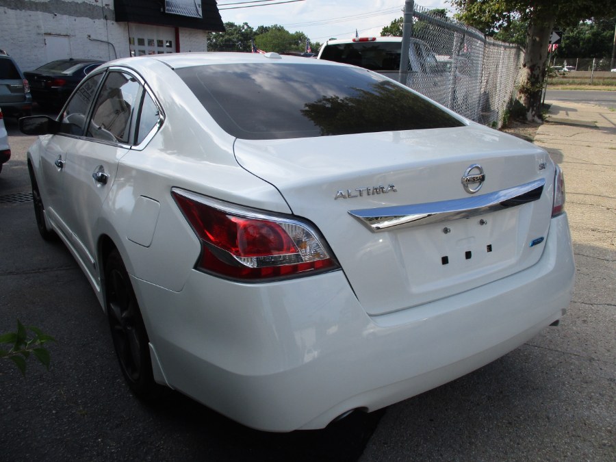 Used Nissan Altima 4dr Sdn I4 2.5 SV 2014 | New Gen Auto Group. West Babylon, New York Used Nissan Altima 4dr Sdn I4 2.5 SV 2014 | New Gen Auto Group. West Babylon, New York