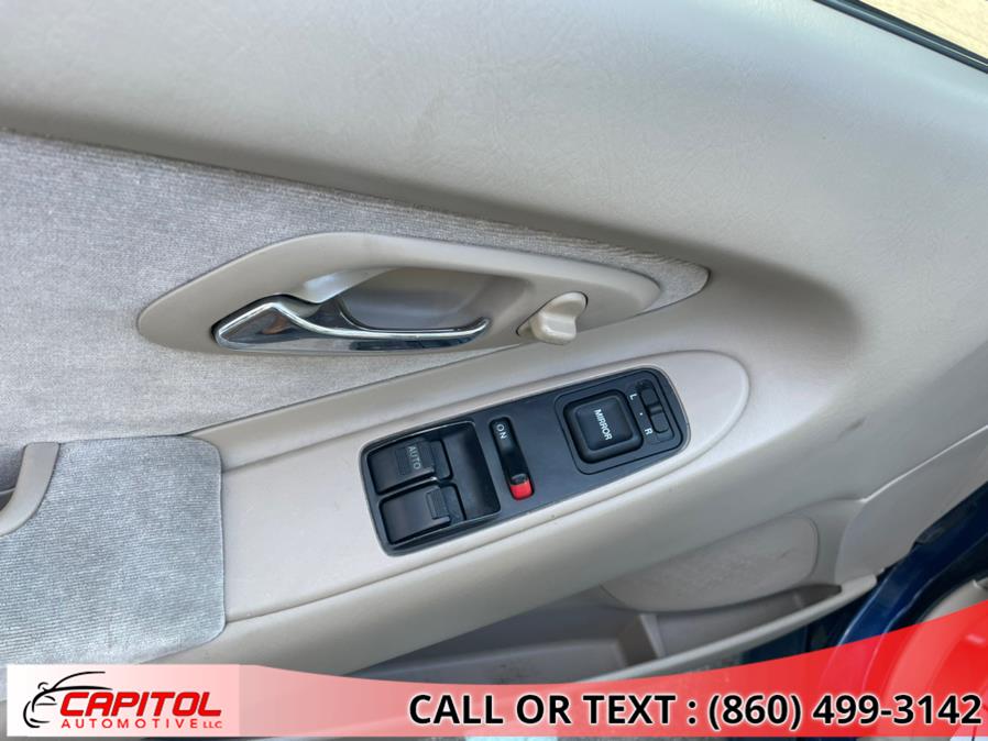 Used Honda Accord Cpe LX Manual ULEV 2001 | Capitol Automotive 2 LLC. Manchester, Connecticut Used Honda Accord Cpe LX Manual ULEV 2001 | Capitol Automotive 2 LLC. Manchester, Connecticut