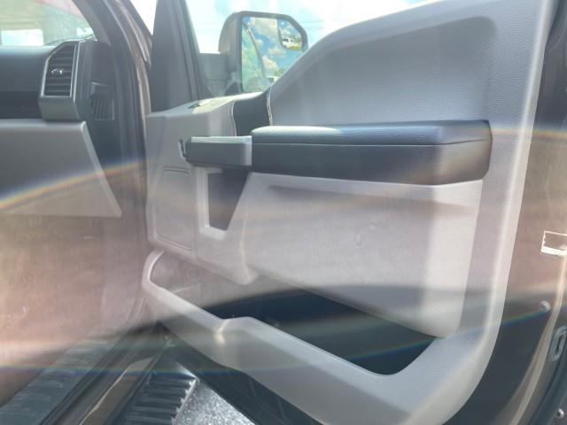 Used Ford F-150 XLT 4WD w/ rearCam 2017 | Car Revolution. Maple Shade, New Jersey Used Ford F-150 XLT 4WD w/ rearCam 2017 | Car Revolution. Maple Shade, New Jersey