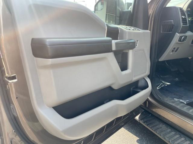 Used Ford F-150 XLT 4WD w/ rearCam 2017 | Car Revolution. Maple Shade, New Jersey Used Ford F-150 XLT 4WD w/ rearCam 2017 | Car Revolution. Maple Shade, New Jersey