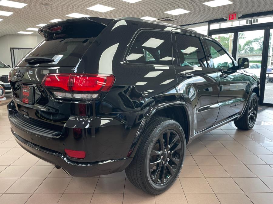 Used Jeep Grand Cherokee ALTITUDE 4x4 2019 | Power Motors East. Massapequa Park, New York Used Jeep Grand Cherokee ALTITUDE 4x4 2019 | Power Motors East. Massapequa Park, New York