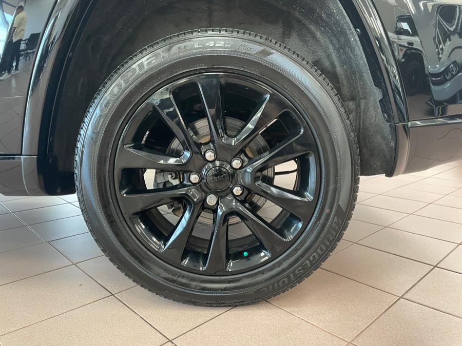 Used Jeep Grand Cherokee ALTITUDE 4x4 2019 | Power Motors East. Massapequa Park, New York Used Jeep Grand Cherokee ALTITUDE 4x4 2019 | Power Motors East. Massapequa Park, New York