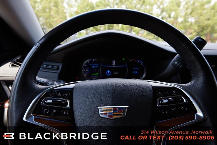 2019 Cadillac Escalade 4WD 4dr Luxury, available for sale in Norwalk, Connecticut | Black Bridge Motors, LLC. Norwalk, Connecticut 2019 Cadillac Escalade 4WD 4dr Luxury, available for sale in Norwalk, Connecticut | Black Bridge Motors, LLC. Norwalk, Connecticut