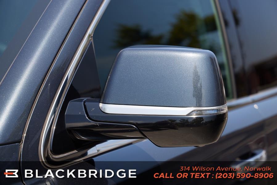 2019 Cadillac Escalade 4WD 4dr Luxury, available for sale in Norwalk, Connecticut | Black Bridge Motors, LLC. Norwalk, Connecticut 2019 Cadillac Escalade 4WD 4dr Luxury, available for sale in Norwalk, Connecticut | Black Bridge Motors, LLC. Norwalk, Connecticut