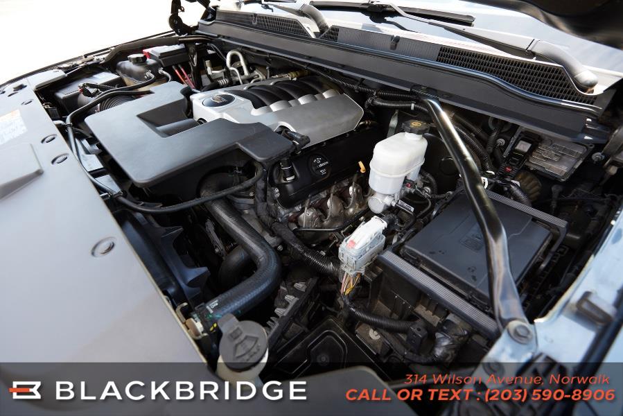 2019 Cadillac Escalade 4WD 4dr Luxury, available for sale in Norwalk, Connecticut | Black Bridge Motors, LLC. Norwalk, Connecticut 2019 Cadillac Escalade 4WD 4dr Luxury, available for sale in Norwalk, Connecticut | Black Bridge Motors, LLC. Norwalk, Connecticut