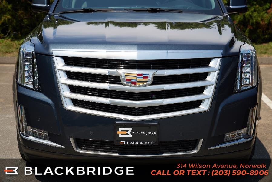 2019 Cadillac Escalade 4WD 4dr Luxury, available for sale in Norwalk, Connecticut | Black Bridge Motors, LLC. Norwalk, Connecticut 2019 Cadillac Escalade 4WD 4dr Luxury, available for sale in Norwalk, Connecticut | Black Bridge Motors, LLC. Norwalk, Connecticut