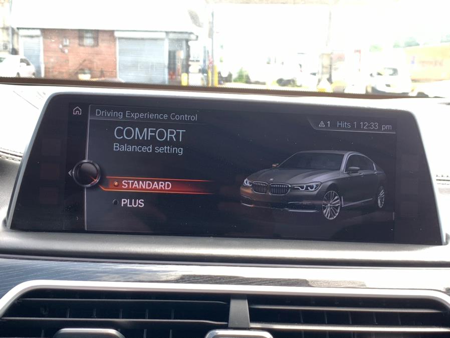 Used BMW 7 Series 4dr Sdn 750i xDrive AWD 2016 | Champion Auto Hillside. Hillside, New Jersey Used BMW 7 Series 4dr Sdn 750i xDrive AWD 2016 | Champion Auto Hillside. Hillside, New Jersey