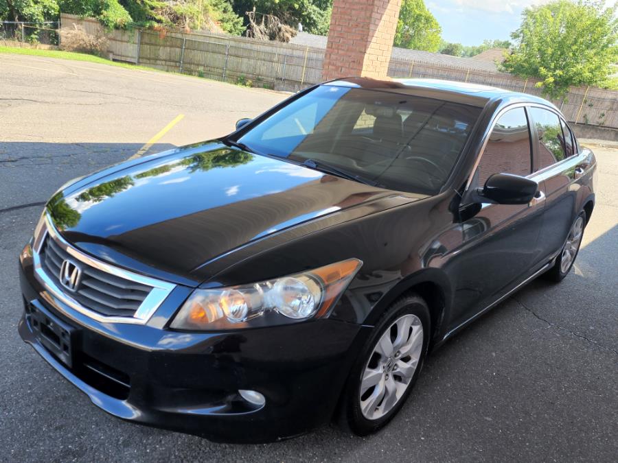 2010 Honda Accord Sdn 4dr V6 Auto EX-L w/Navi, available for sale in New Britain, Connecticut | Supreme Automotive. New Britain, Connecticut 2010 Honda Accord Sdn 4dr V6 Auto EX-L w/Navi, available for sale in New Britain, Connecticut | Supreme Automotive. New Britain, Connecticut