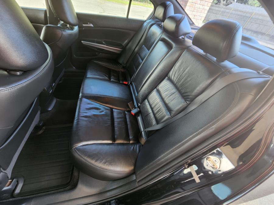 2010 Honda Accord Sdn 4dr V6 Auto EX-L w/Navi, available for sale in New Britain, Connecticut | Supreme Automotive. New Britain, Connecticut 2010 Honda Accord Sdn 4dr V6 Auto EX-L w/Navi, available for sale in New Britain, Connecticut | Supreme Automotive. New Britain, Connecticut