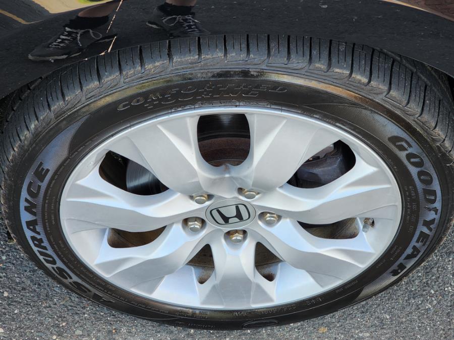 2010 Honda Accord Sdn 4dr V6 Auto EX-L w/Navi, available for sale in New Britain, Connecticut | Supreme Automotive. New Britain, Connecticut 2010 Honda Accord Sdn 4dr V6 Auto EX-L w/Navi, available for sale in New Britain, Connecticut | Supreme Automotive. New Britain, Connecticut