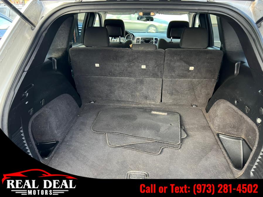 Used Jeep Grand Cherokee 4WD 4dr Laredo 2012 | Real Deal Motors. Lodi, New Jersey Used Jeep Grand Cherokee 4WD 4dr Laredo 2012 | Real Deal Motors. Lodi, New Jersey