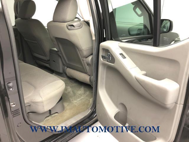 2014 Nissan Frontier 4WD Crew Cab SWB Auto SV, available for sale in Naugatuck, Connecticut | J&M Automotive Sls&Svc LLC. Naugatuck, Connecticut 2014 Nissan Frontier 4WD Crew Cab SWB Auto SV, available for sale in Naugatuck, Connecticut | J&M Automotive Sls&Svc LLC. Naugatuck, Connecticut