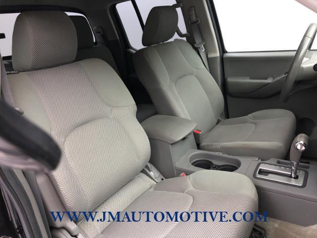 2014 Nissan Frontier 4WD Crew Cab SWB Auto SV, available for sale in Naugatuck, Connecticut | J&M Automotive Sls&Svc LLC. Naugatuck, Connecticut 2014 Nissan Frontier 4WD Crew Cab SWB Auto SV, available for sale in Naugatuck, Connecticut | J&M Automotive Sls&Svc LLC. Naugatuck, Connecticut