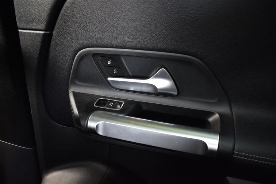 2020 Mercedes-benz Glb GLB 250 4MATIC AWD 4dr SUV, available for sale in Great Neck, New York | Camy Cars. Great Neck, New York 2020 Mercedes-benz Glb GLB 250 4MATIC AWD 4dr SUV, available for sale in Great Neck, New York | Camy Cars. Great Neck, New York