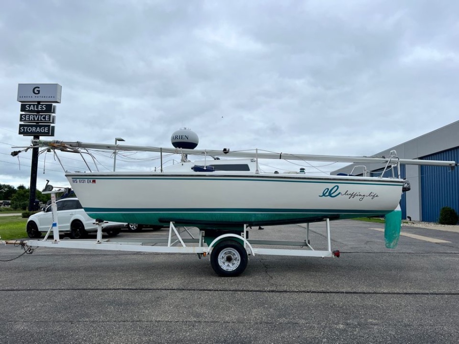1997 Catalina Capri 22, available for sale in Darien, Wisconsin | Geneva Motor Cars. Darien, Wisconsin 1997 Catalina Capri 22, available for sale in Darien, Wisconsin | Geneva Motor Cars. Darien, Wisconsin