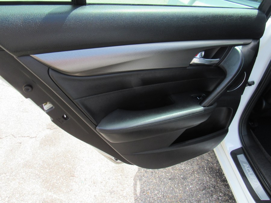 2012 Acura TL Tech, available for sale in Worcester, Massachusetts | Hilario's Auto Sales Inc.. Worcester, Massachusetts 2012 Acura TL Tech, available for sale in Worcester, Massachusetts | Hilario's Auto Sales Inc.. Worcester, Massachusetts