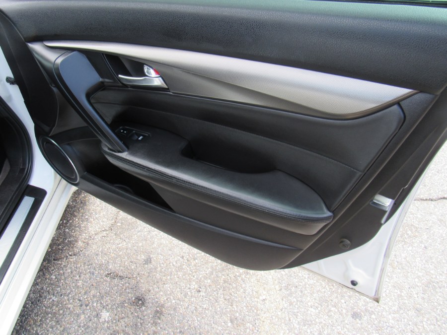 2012 Acura TL Tech, available for sale in Worcester, Massachusetts | Hilario's Auto Sales Inc.. Worcester, Massachusetts 2012 Acura TL Tech, available for sale in Worcester, Massachusetts | Hilario's Auto Sales Inc.. Worcester, Massachusetts