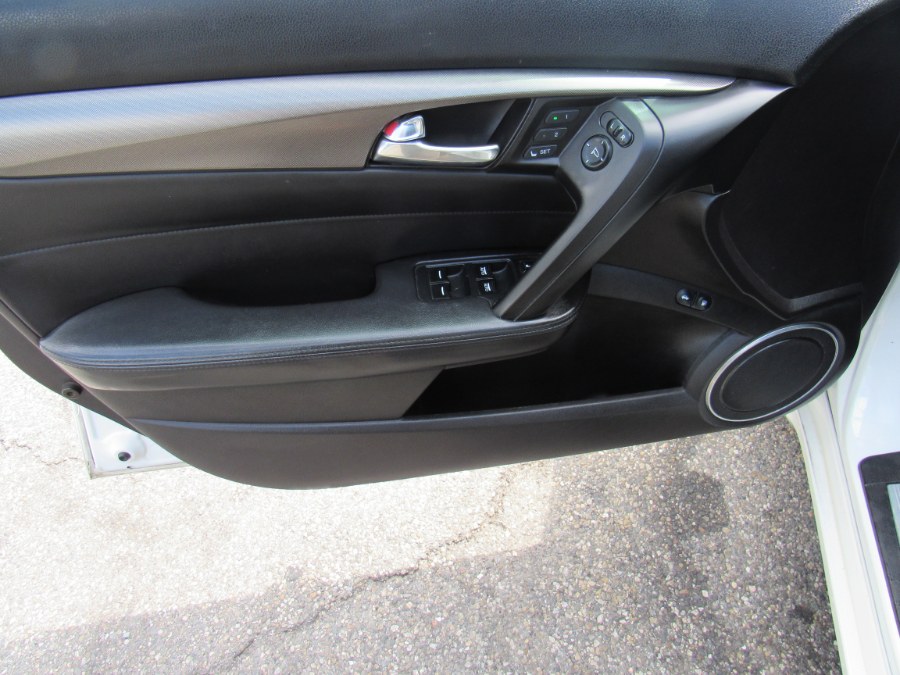 2012 Acura TL Tech, available for sale in Worcester, Massachusetts | Hilario's Auto Sales Inc.. Worcester, Massachusetts 2012 Acura TL Tech, available for sale in Worcester, Massachusetts | Hilario's Auto Sales Inc.. Worcester, Massachusetts