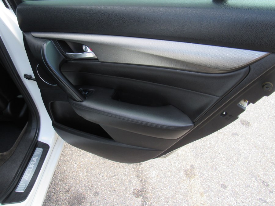 2012 Acura TL Tech, available for sale in Worcester, Massachusetts | Hilario's Auto Sales Inc.. Worcester, Massachusetts 2012 Acura TL Tech, available for sale in Worcester, Massachusetts | Hilario's Auto Sales Inc.. Worcester, Massachusetts