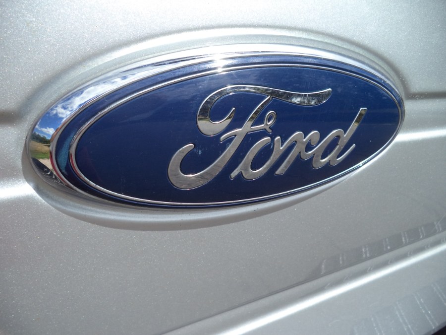 2012 Ford F-150 XLT SUPERCAB 4X4, available for sale in Berlin, Connecticut | International Motorcars llc. Berlin, Connecticut 2012 Ford F-150 XLT SUPERCAB 4X4, available for sale in Berlin, Connecticut | International Motorcars llc. Berlin, Connecticut