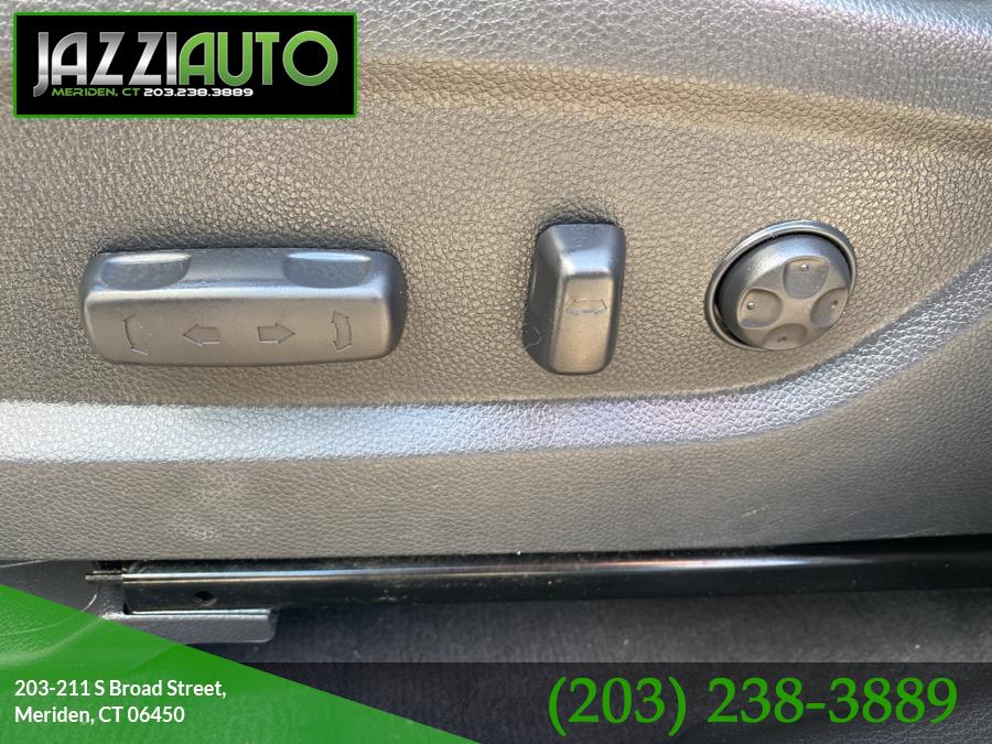 2015 Hyundai Santa Fe AWD 4dr LIMITED, available for sale in Meriden, Connecticut | Jazzi Auto Sales LLC. Meriden, Connecticut 2015 Hyundai Santa Fe AWD 4dr LIMITED, available for sale in Meriden, Connecticut | Jazzi Auto Sales LLC. Meriden, Connecticut