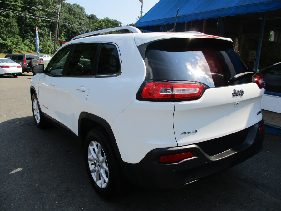 Used Jeep Cherokee 4WD 4dr Altitude *Ltd Avail* 2016 | Cos Central Auto. Meriden, Connecticut Used Jeep Cherokee 4WD 4dr Altitude *Ltd Avail* 2016 | Cos Central Auto. Meriden, Connecticut