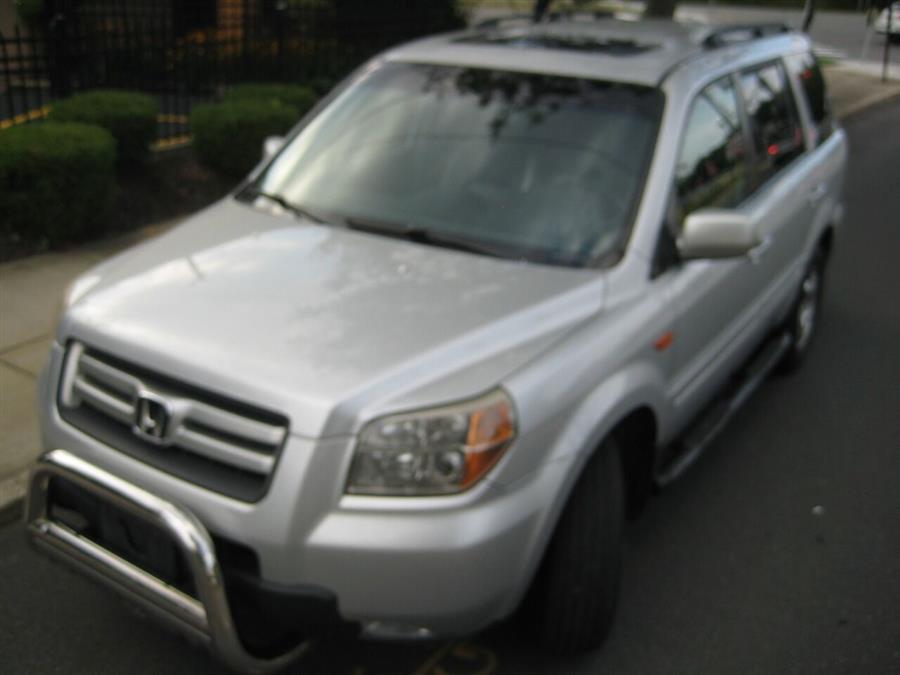2006 Honda Pilot EX L 4dr SUV 4WD, available for sale in Massapequa, New York | Rite Choice Auto Inc.. Massapequa, New York 2006 Honda Pilot EX L 4dr SUV 4WD, available for sale in Massapequa, New York | Rite Choice Auto Inc.. Massapequa, New York