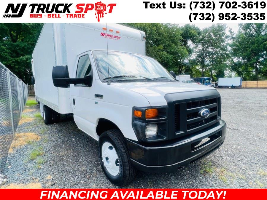 2015 Ford Econoline Commercial Cutaway E-350 SUPER DUTY 16 FEET DRY BOX + RAMP + NO CDL, available for sale in South Amboy, New Jersey | NJ Truck Spot. South Amboy, New Jersey