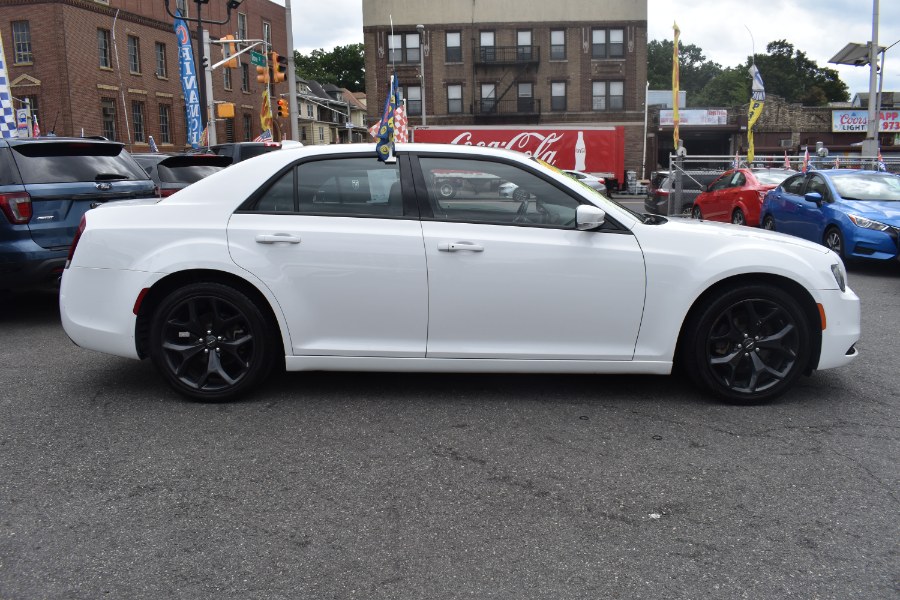 Used Chrysler 300 300S RWD 2021 | Foreign Auto Imports. Irvington, New Jersey