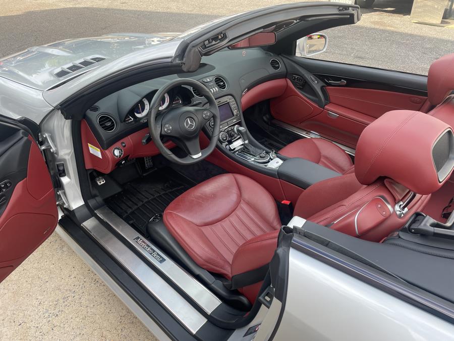 2009 Mercedes-Benz SL-Class 2dr Roadster 5.5L V8, available for sale in Plainview , New York | Ace Motor Sports Inc. Plainview , New York 2009 Mercedes-Benz SL-Class 2dr Roadster 5.5L V8, available for sale in Plainview , New York | Ace Motor Sports Inc. Plainview , New York