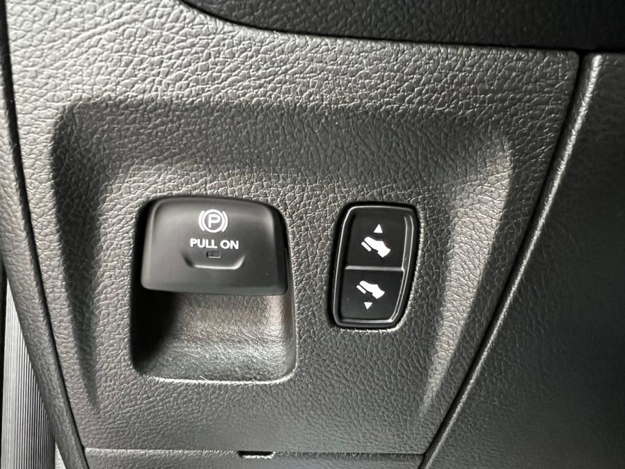 Used Ram 1500 Rebel 4x4 Crew Cab 5''7" Box 2019 | Power Motors East. Massapequa Park, New York Used Ram 1500 Rebel 4x4 Crew Cab 5''7" Box 2019 | Power Motors East. Massapequa Park, New York