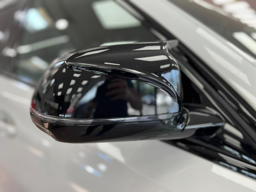 Used BMW X6 M50i Sports Activity Coupe 2022 | Power Motors East. Massapequa Park, New York Used BMW X6 M50i Sports Activity Coupe 2022 | Power Motors East. Massapequa Park, New York