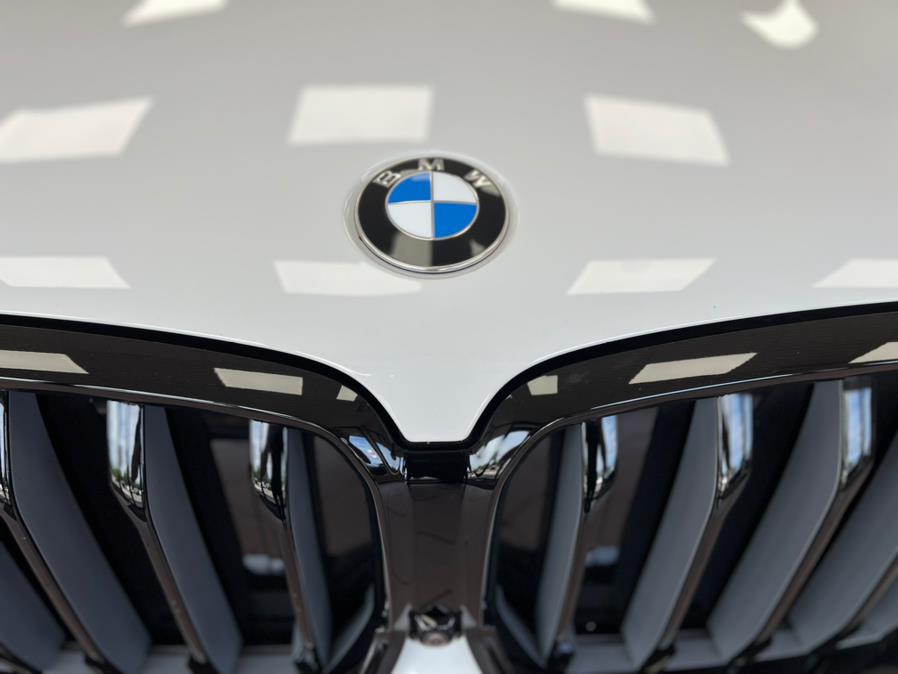 Used BMW X6 M50i Sports Activity Coupe 2022 | Power Motors East. Massapequa Park, New York Used BMW X6 M50i Sports Activity Coupe 2022 | Power Motors East. Massapequa Park, New York