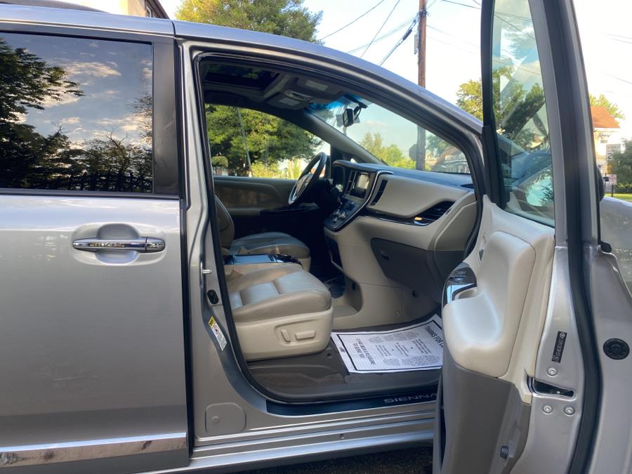 Used Toyota Sienna 5dr 8-Pass Van XLE FWD (Natl) 2015 | Daytona Auto Sales. Little Ferry, New Jersey Used Toyota Sienna 5dr 8-Pass Van XLE FWD (Natl) 2015 | Daytona Auto Sales. Little Ferry, New Jersey