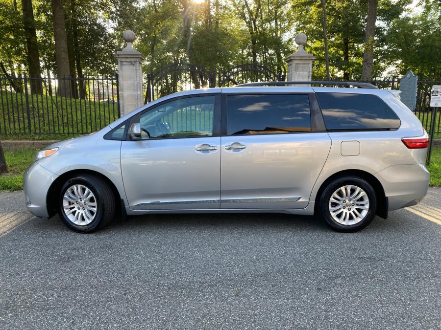 Used Toyota Sienna 5dr 8-Pass Van XLE FWD (Natl) 2015 | Daytona Auto Sales. Little Ferry, New Jersey Used Toyota Sienna 5dr 8-Pass Van XLE FWD (Natl) 2015 | Daytona Auto Sales. Little Ferry, New Jersey