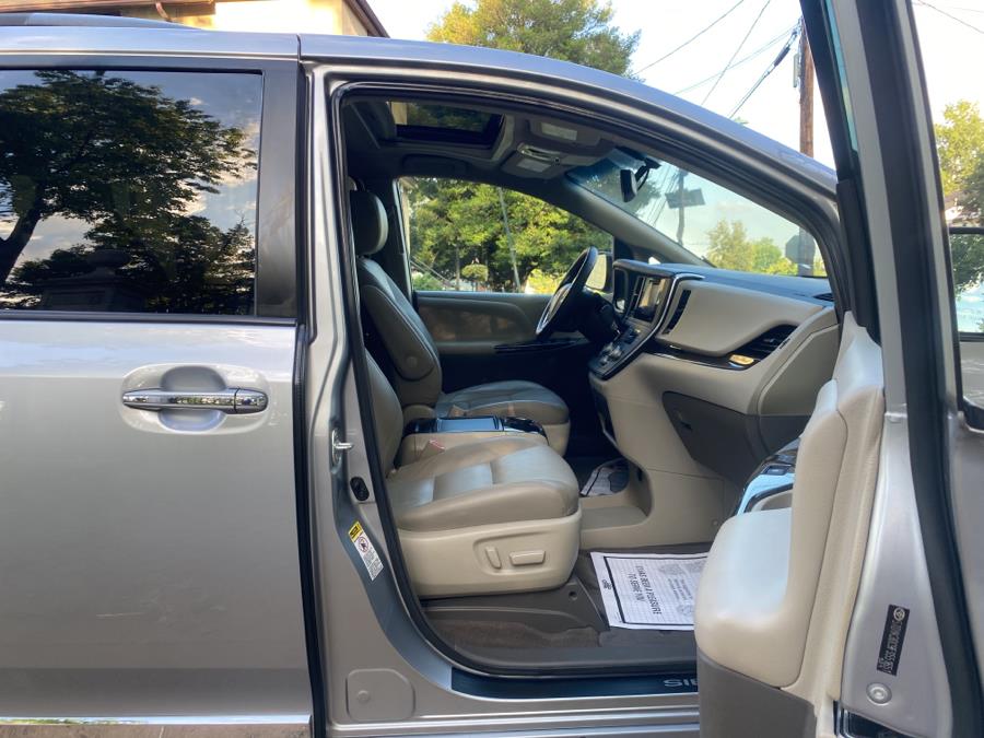 Used Toyota Sienna 5dr 8-Pass Van XLE FWD (Natl) 2015 | Daytona Auto Sales. Little Ferry, New Jersey Used Toyota Sienna 5dr 8-Pass Van XLE FWD (Natl) 2015 | Daytona Auto Sales. Little Ferry, New Jersey