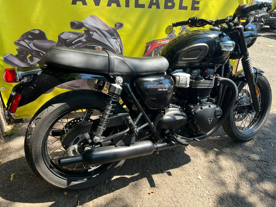 2017 Triumph Bonneville 900, available for sale in Brooklyn, New York | Autoforward Motors Inc.. Brooklyn, New York 2017 Triumph Bonneville 900, available for sale in Brooklyn, New York | Autoforward Motors Inc.. Brooklyn, New York