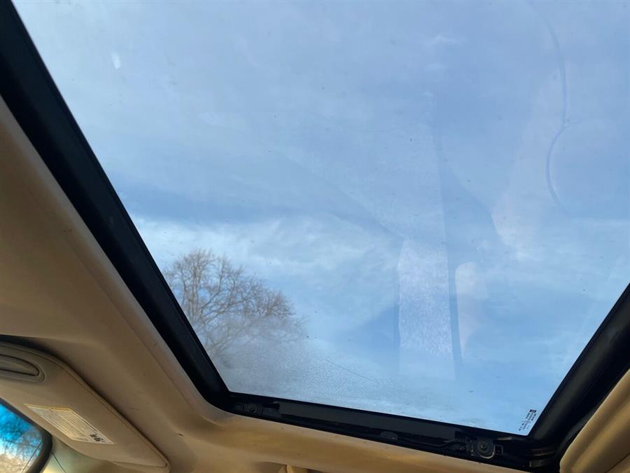 2006 Hummer H3 Base 4dr SUV 4WD, available for sale in Roslyn Heights, New York | Mekawy Auto Sales Inc. Roslyn Heights, New York 2006 Hummer H3 Base 4dr SUV 4WD, available for sale in Roslyn Heights, New York | Mekawy Auto Sales Inc. Roslyn Heights, New York