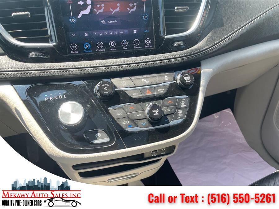 2020 Chrysler Pacifica Limited 4dr Mini Van, available for sale in Roslyn Heights, New York | Mekawy Auto Sales Inc. Roslyn Heights, New York 2020 Chrysler Pacifica Limited 4dr Mini Van, available for sale in Roslyn Heights, New York | Mekawy Auto Sales Inc. Roslyn Heights, New York
