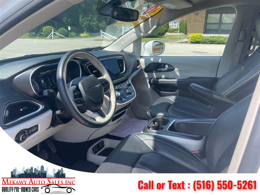 2020 Chrysler Pacifica Limited 4dr Mini Van, available for sale in Roslyn Heights, New York | Mekawy Auto Sales Inc. Roslyn Heights, New York 2020 Chrysler Pacifica Limited 4dr Mini Van, available for sale in Roslyn Heights, New York | Mekawy Auto Sales Inc. Roslyn Heights, New York